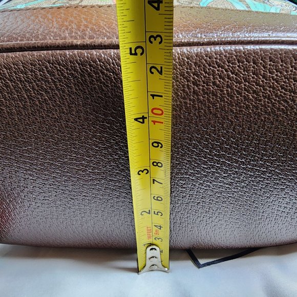 Backpack - Picture 7 of 16